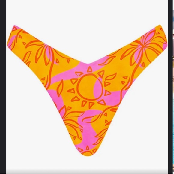 Kulani Kinis Cheeky V Bottom, NWT! - Picture 1 of 3